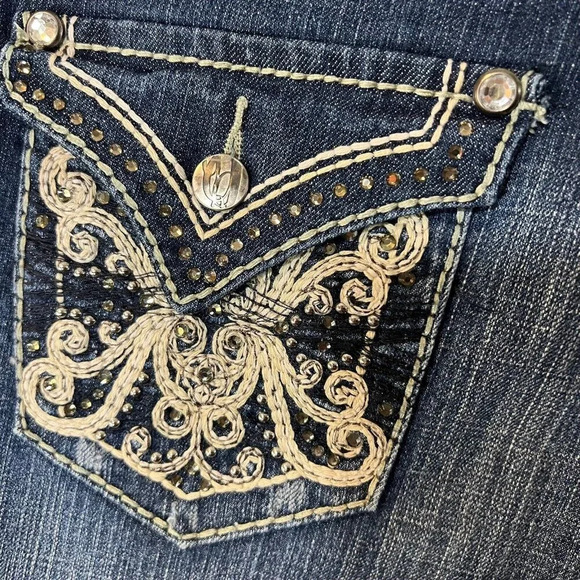 Nine West Jeans Shorts Date Night Fit 28/6 Chunky Stitching Rhinestones Bling - Picture 7 of 7